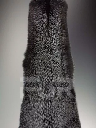 Чернобурка с перфорацией, артикул 229, цена 8 500 руб. FUR EXPERT