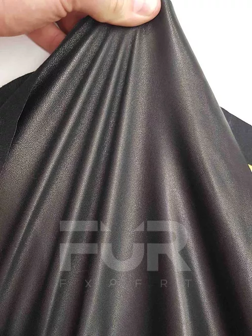 Стрейч глянцевый черный, артикул 1849, цена 370 руб. FUR EXPERT