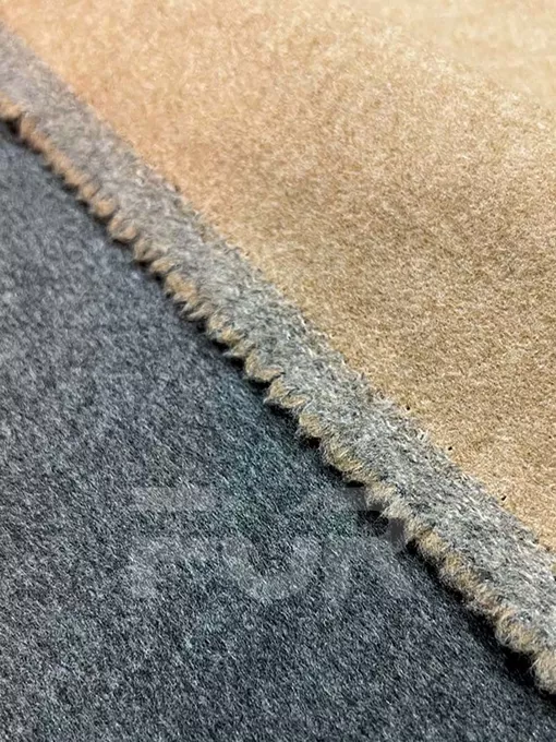 Кашемир бежево-серый двусторонний, артикул S1796, цена 28800 руб. FUR EXPERT