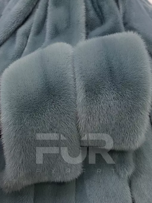 Норка Мятный леденец F 1/2, артикул 2464/2мл, цена 4100 руб. FUR EXPERT