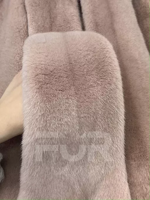 Пыльная роза, артикул 1398, цена 8000 руб. FUR EXPERT