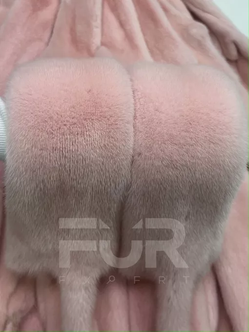 Розовый фламинго, артикул 2818, цена 8000 руб. FUR EXPERT